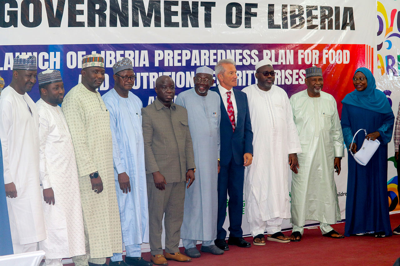 International delegates pose for a group photo with Liberia’s Minister of Agriculture, Hon. Dr. J. Alexander Nuetah (fifth from left), the Governor of Jigawa State, Nigeria, H.E. Malam Umar Namadi (sixth from left), and the Ambassador of the Federal Republic of Germany to Liberia, H.E. Jakob Haselhuber (seventh from left), during the launch of the 2025 GHI in Liberia. The event highlighted a shared commitment to strengthening food security, agricultural transformation, and sustainable rural development.